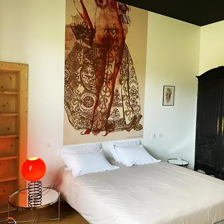 Le Chateau De Camille Panzió Saint-Jean-le-Comtal