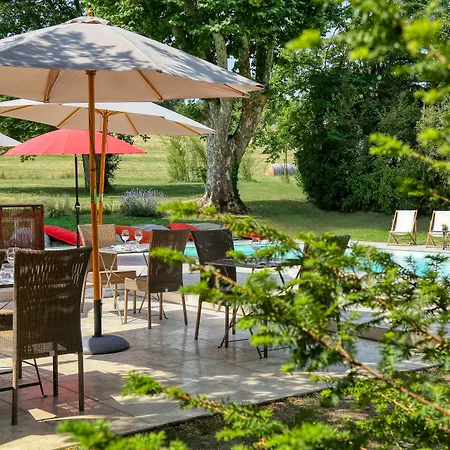 Couette-café Le Château De Camille Saint-Jean-le-Comtal