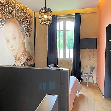 Le Chateau De Camille 4*