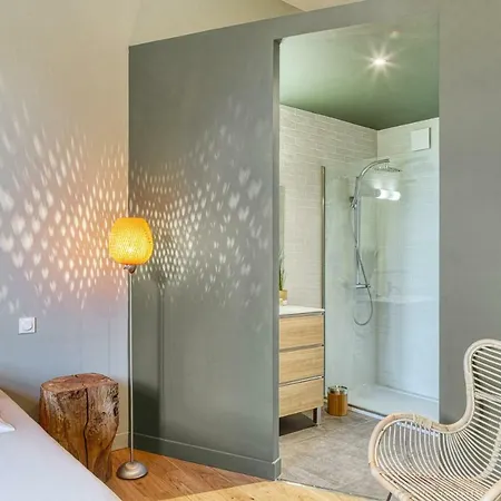 Frühstückspension Le Chateau De Camille 4*