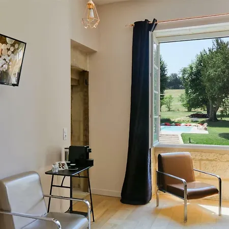 Oda ve Kahvaltı Le Chateau De Camille Saint-Jean-le-Comtal